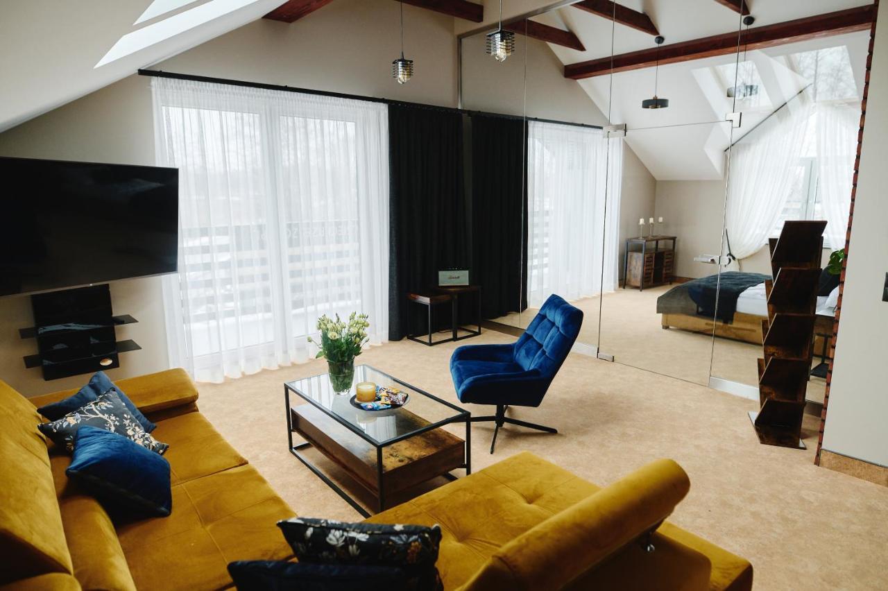 M&M Apartamenty Jasionka ภายนอก รูปภาพ